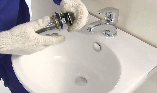 Hướng dẫn chi tiết cách lắp đặt chậu rửa mặt INAX đúng kỹ thuật