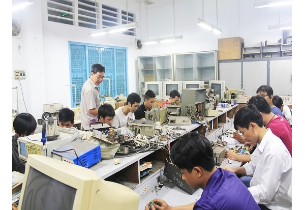 Top 5 Trung tâm dạy nghề sửa chữa điện lạnh uy tín nhất TP Hồ Chí Minh | https://dichvubachkhoa.vn